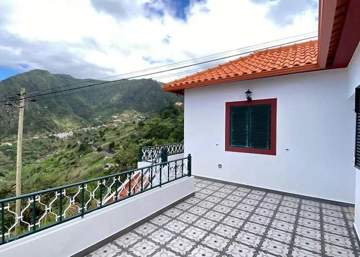 Picturesque Stay